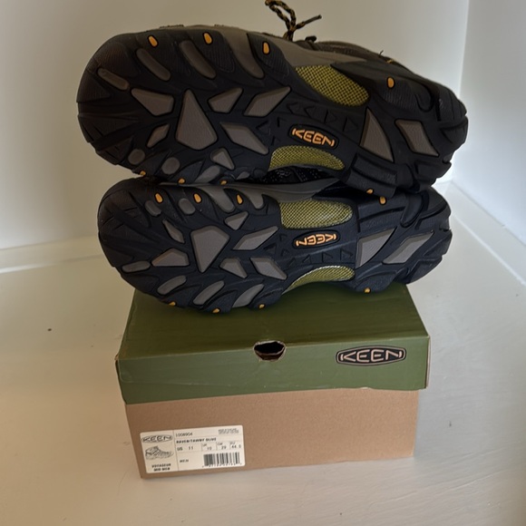 NEW Keen Men’s Voyageur Raven/Tawny Olive Mid Hiking Boots size US 11 - Picture 5 of 5